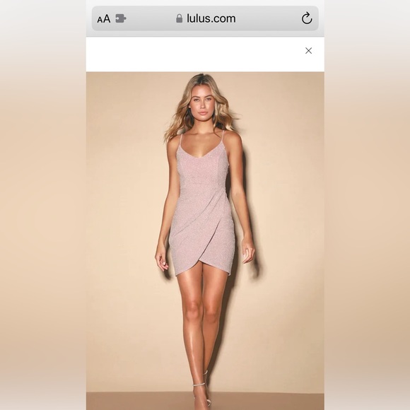 Never been used, bought it for an even and never when to it. - Picture 4 of 4